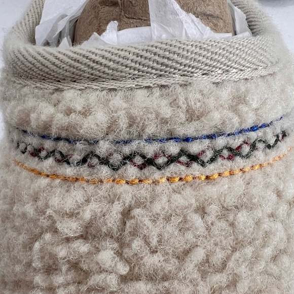 BOMBAS Sunday Slipper Soft Sherpa Unisex Slipper - Picture 5 of 13